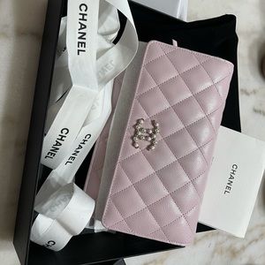 Chanel 21s WoC